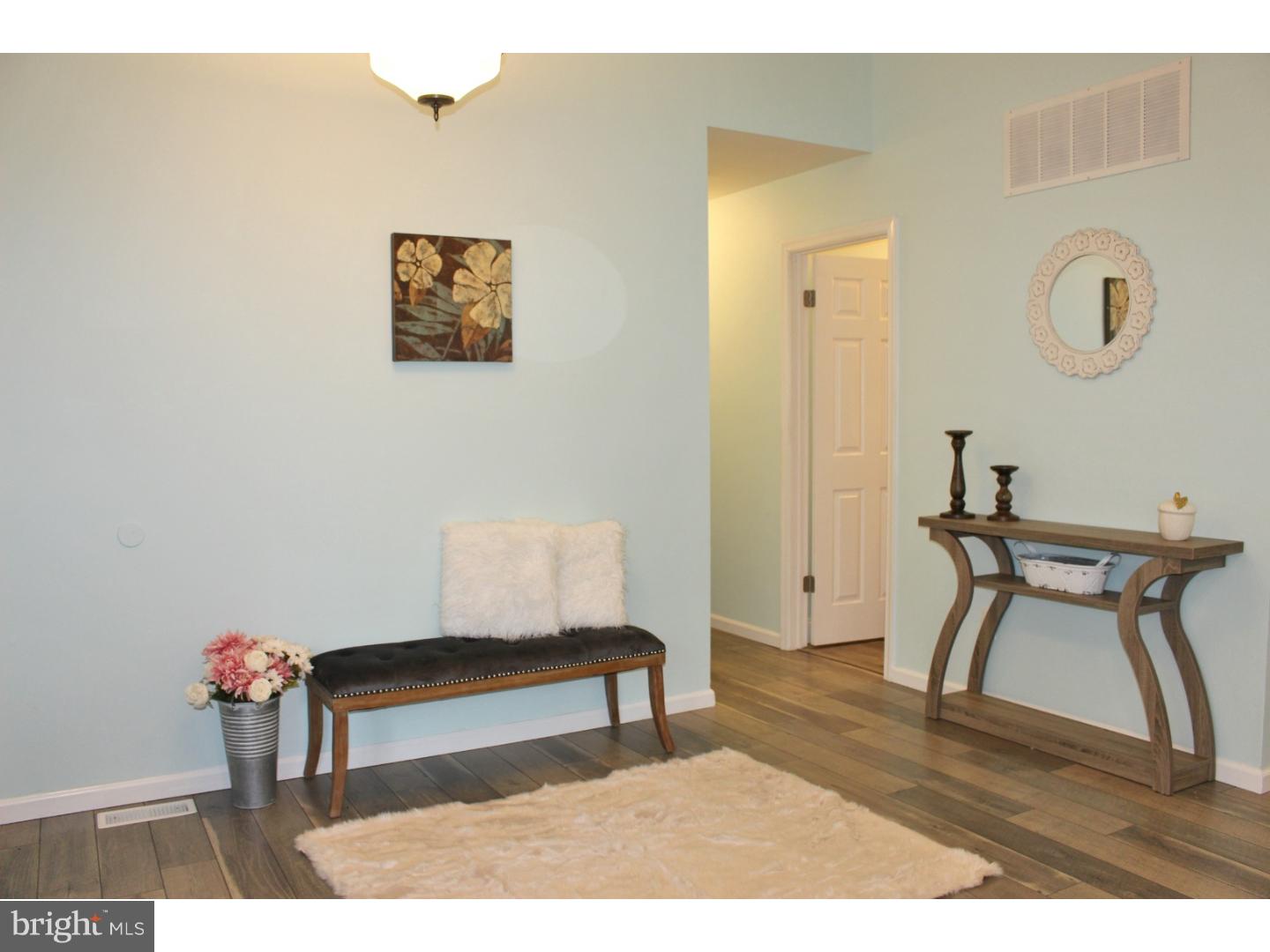 18 Skeet Road Medford, NJ 08055 - Photo 2 of 16