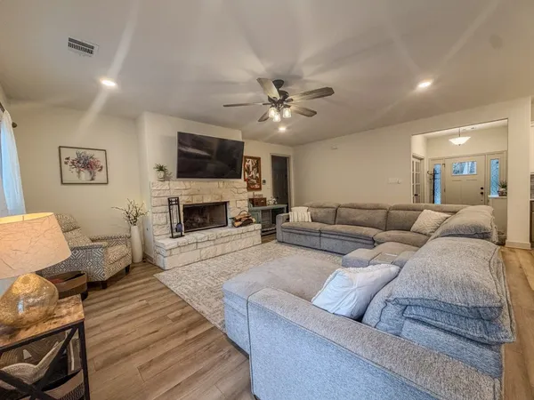 $724,900 | 26615 South Creek Drive, Magnolia, TX 77354