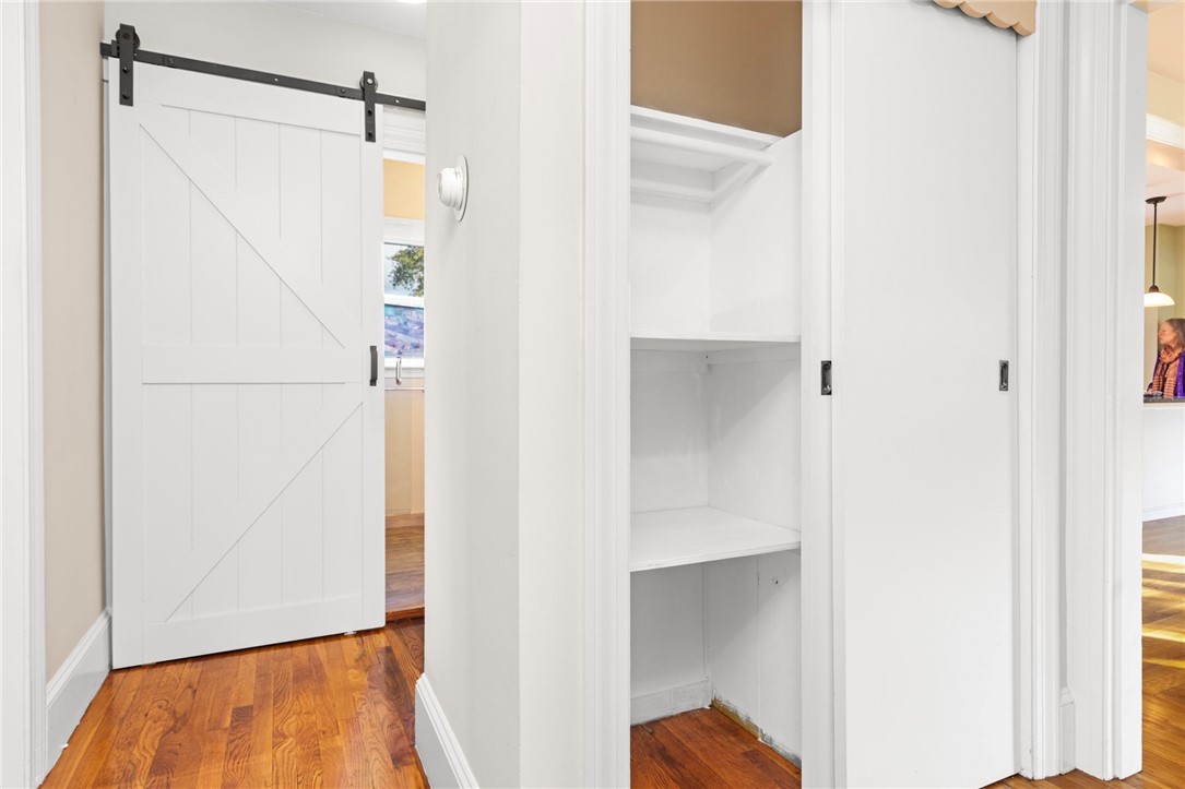 67 Linden Street Middletown, RI 02842 - Photo 23 of 49