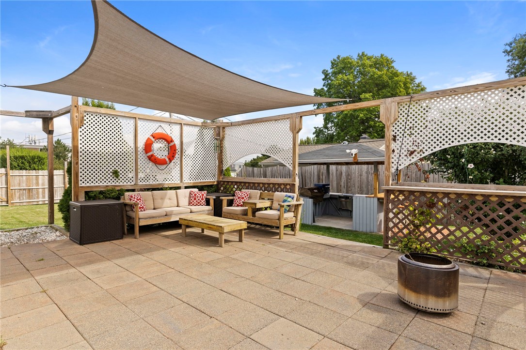 67 Linden Street Middletown, RI 02842 - Photo 35 of 49