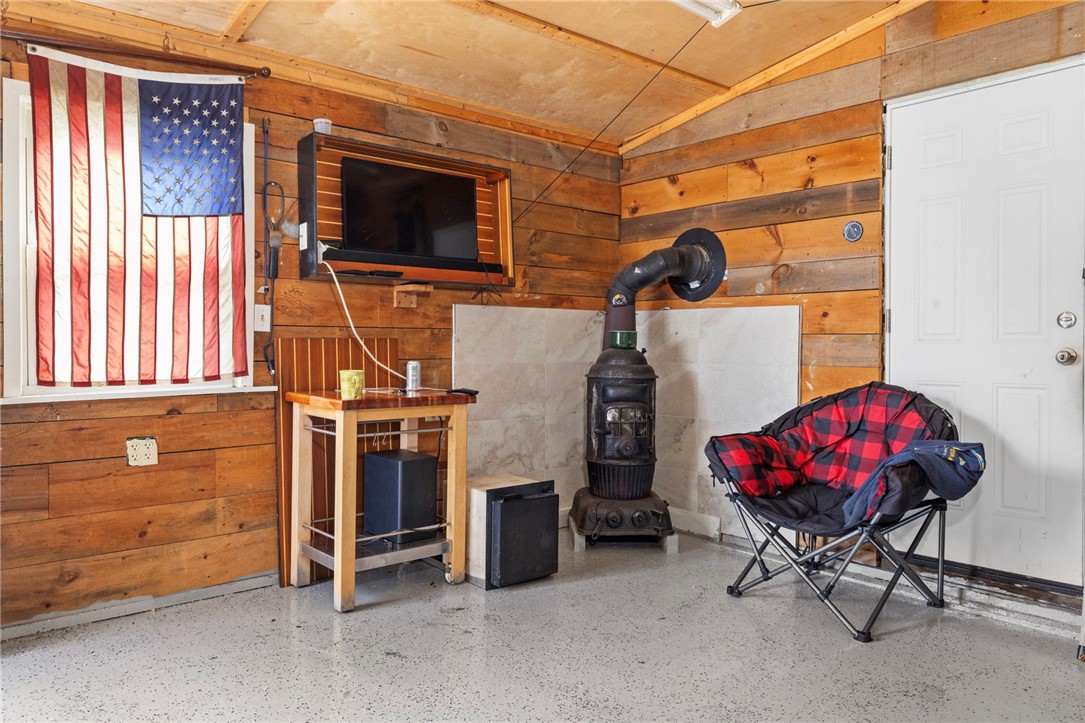 67 Linden Street Middletown, RI 02842 - Photo 41 of 49