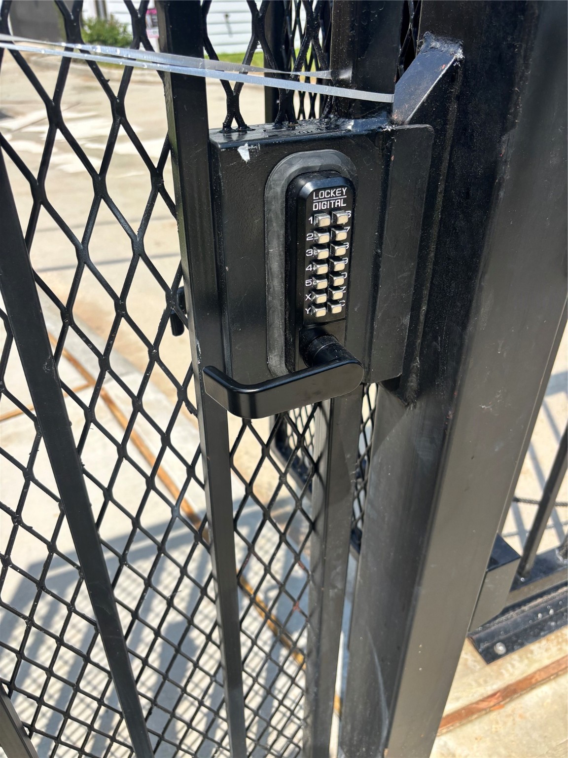 1034 Marcolin Street Houston, TX 77088 - Photo 17 of 25 Visitor gate