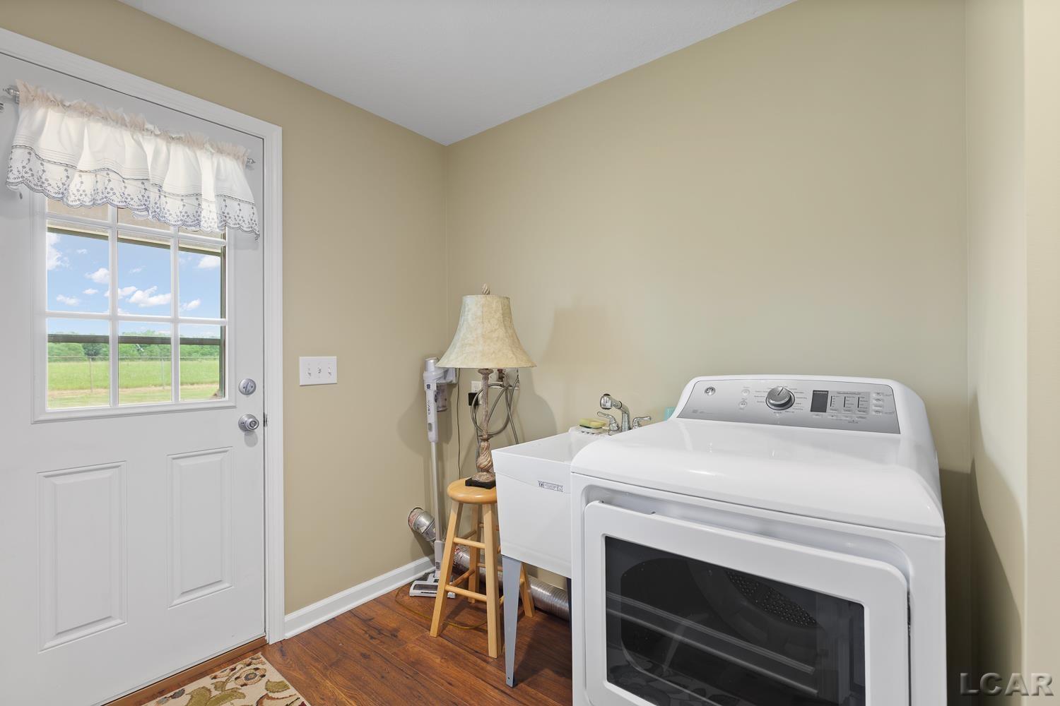 2831 Carson Highway Adrian, MI 49221 - Photo 14 of 42