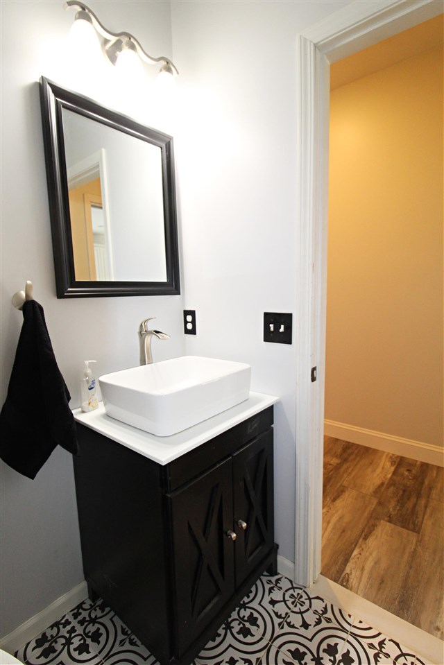 5455 Oleksyn Road Flint, MI 48504 - Photo 17 of 37