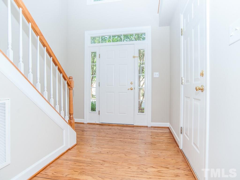 5426 Echo Ridge Road Raleigh, NC 27612 - Photo 2 of 25 Gallery Image 2