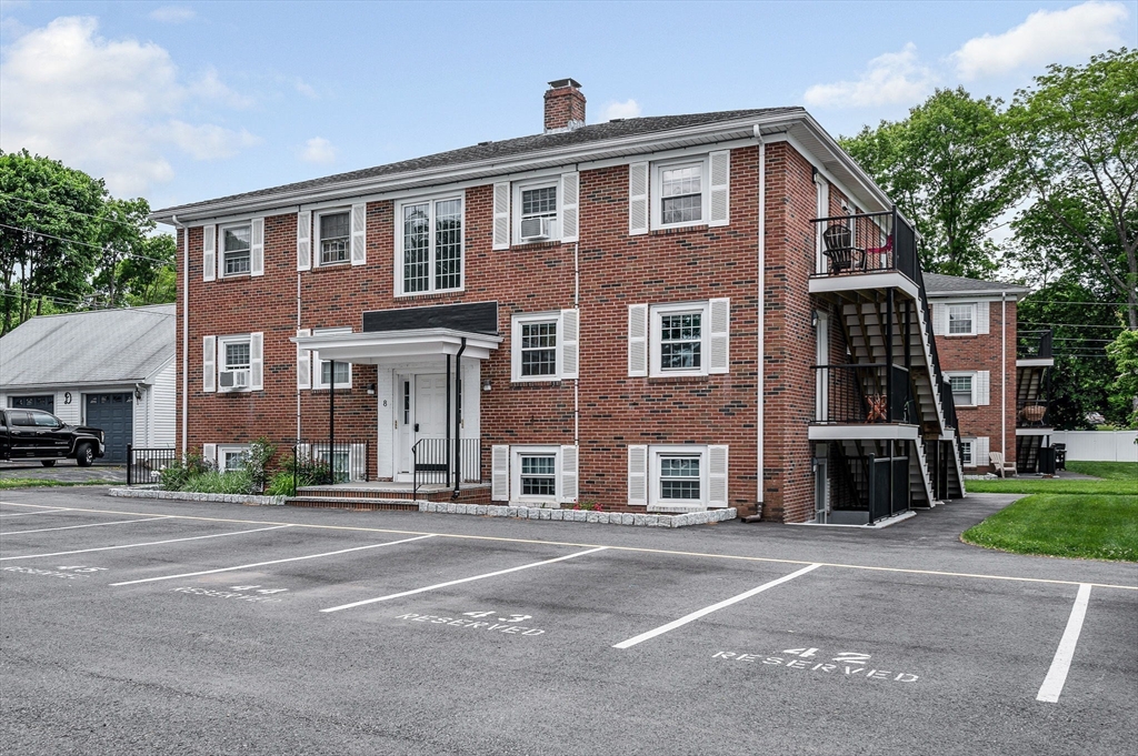 8 Austin Court, Unit B Saugus, MA 01906 - Photo 17 of 20
