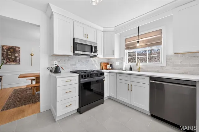 $695,000 | 1388 Wakeshire Terrace, Ballwin, MO 63011