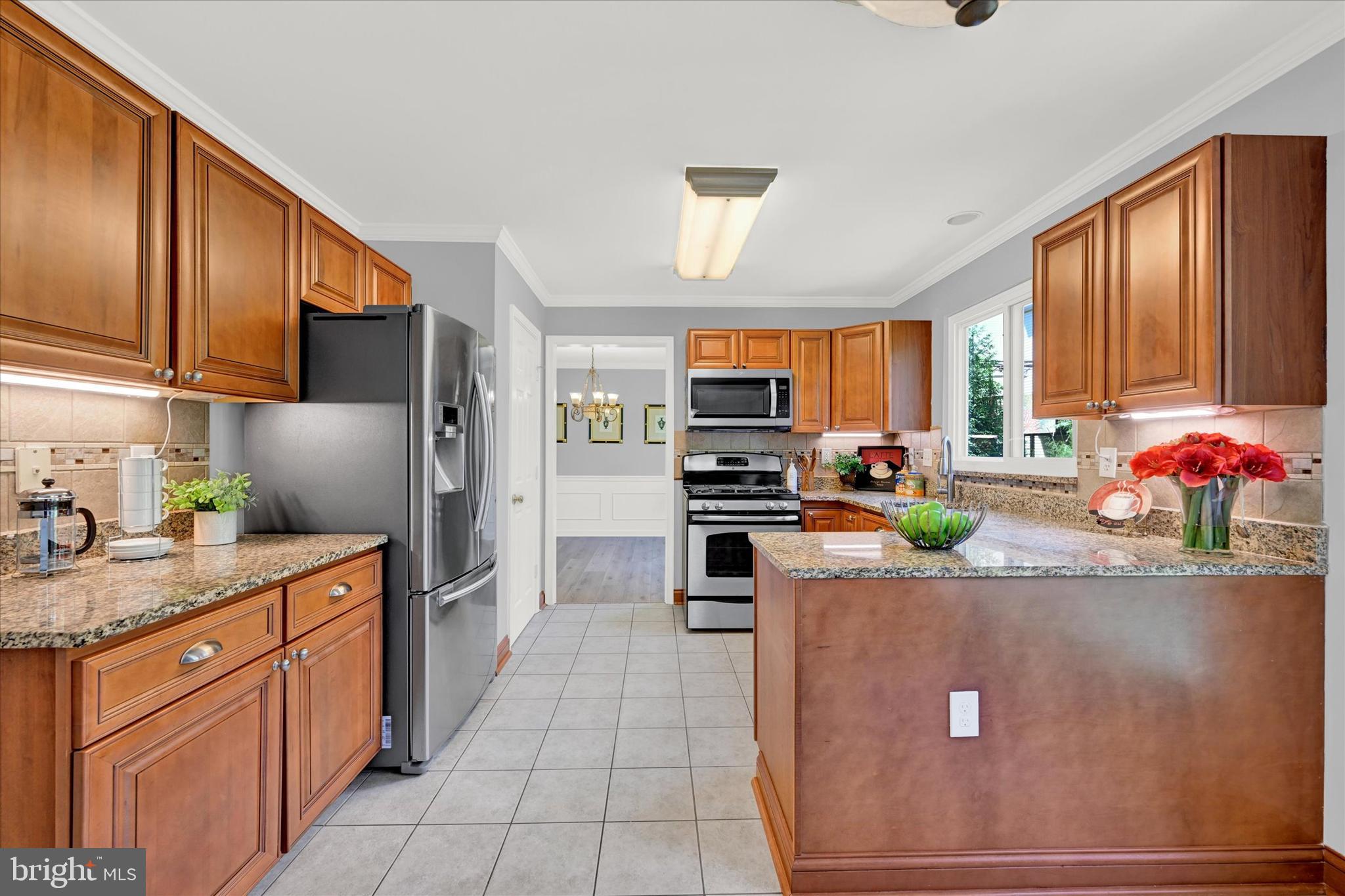 2208 Cold Meadow Way Silver Spring, MD 20906 - Photo 13 of 46 Kitchen