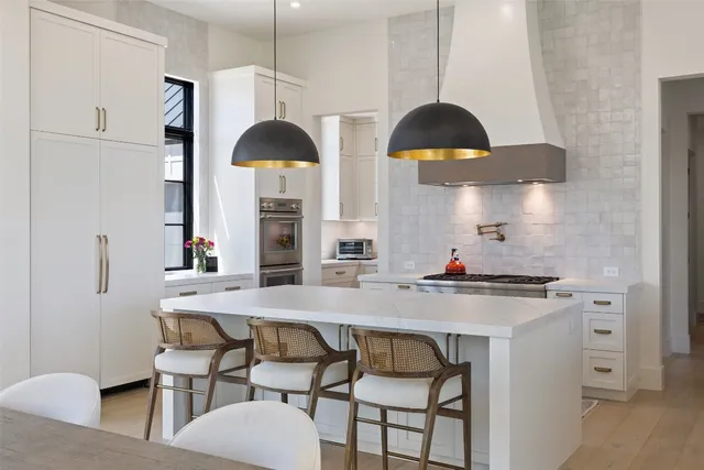 $15,000 | 5805 Twin Peaks Trace, Austin, TX 78738