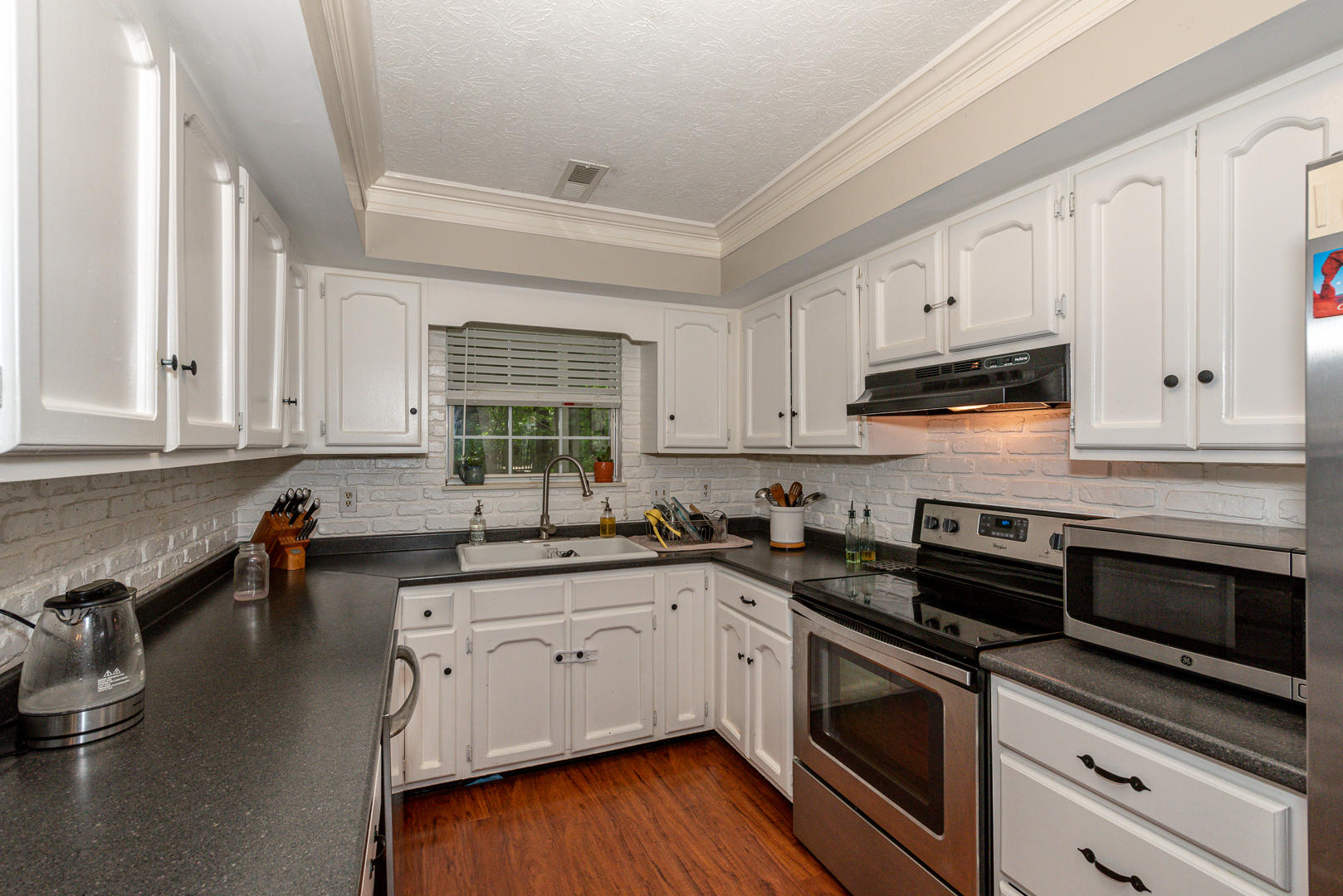 2017 Plumb Ridge Road Knoxville, TN 37932 - Photo 11 of 30 DSC_3310
