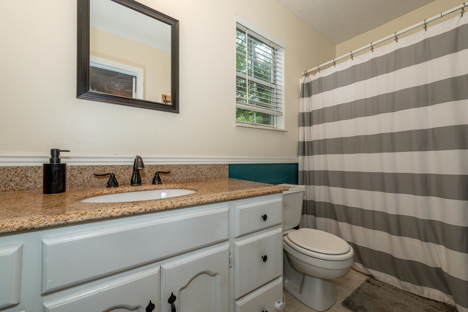 2017 Plumb Ridge Road Knoxville, TN 37932 - Photo 24 of 30 DSC_3308