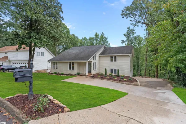 $574,650 | 301 Sugar Creek Lane, Greer, SC 29650