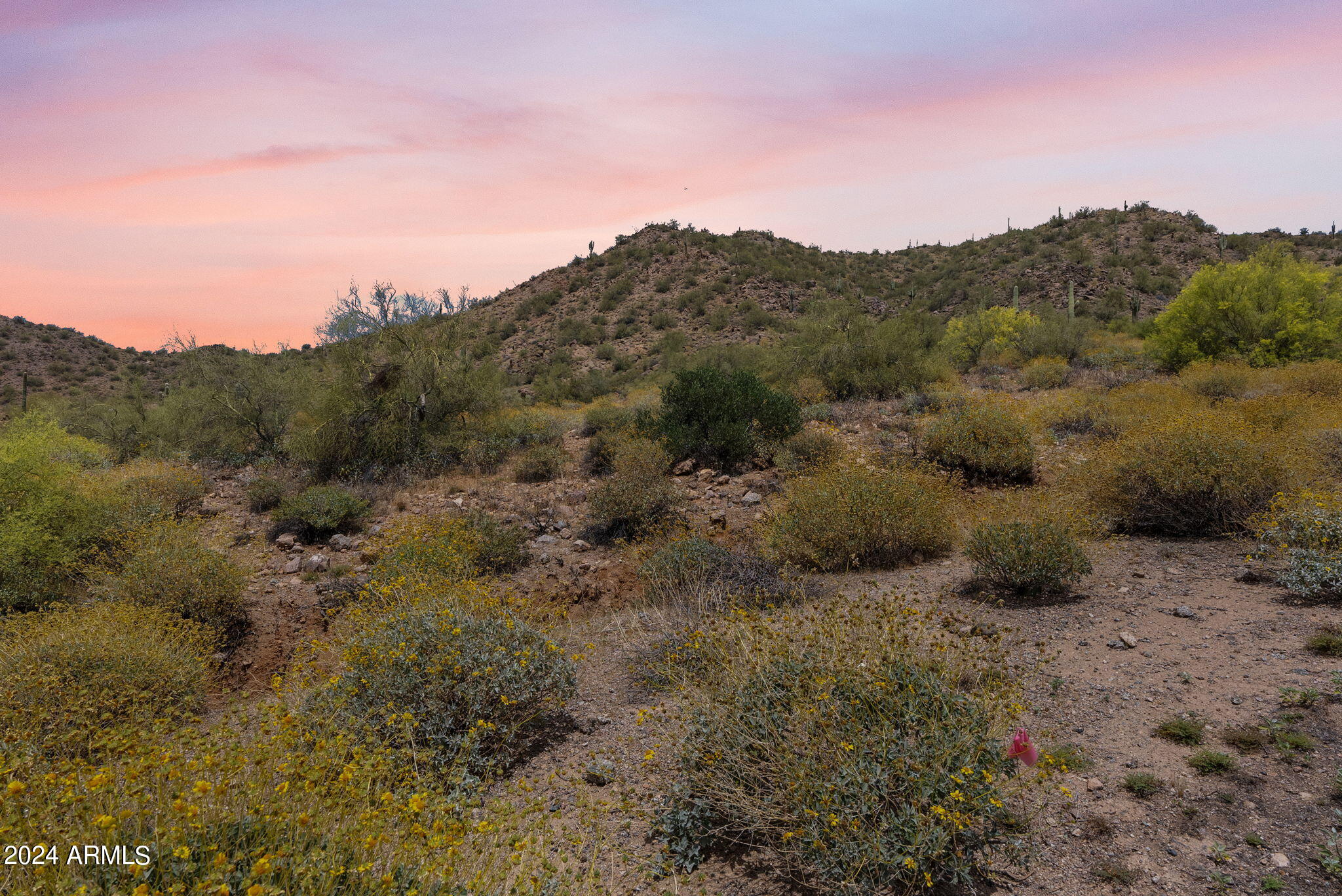 3624 North Rocky Ridge Circle, Unit 33 Mesa, AZ 85207 - Photo 5 of 44 26-web-or-mls-3624-n-rocky-ridge-cir
