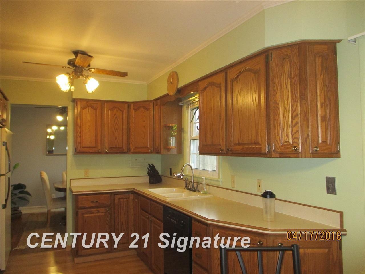 11160 White Lake Road Fenton, MI 48430 - Photo 3 of 30