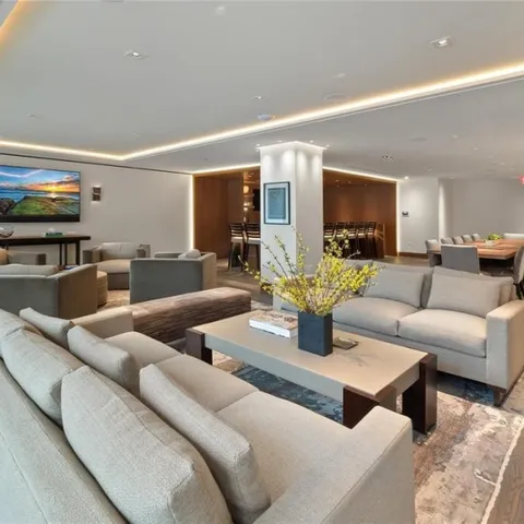 $3,100,000 | 369 North Old Woodward Avenue, Unit 307, Birmingham, MI 48009