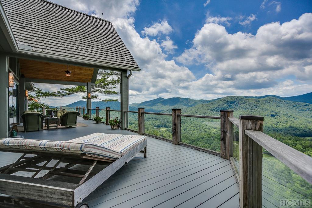 476 Eagle Ridge Road Sapphire, NC 28774 - Photo 26 of 47 Gallery Image 26