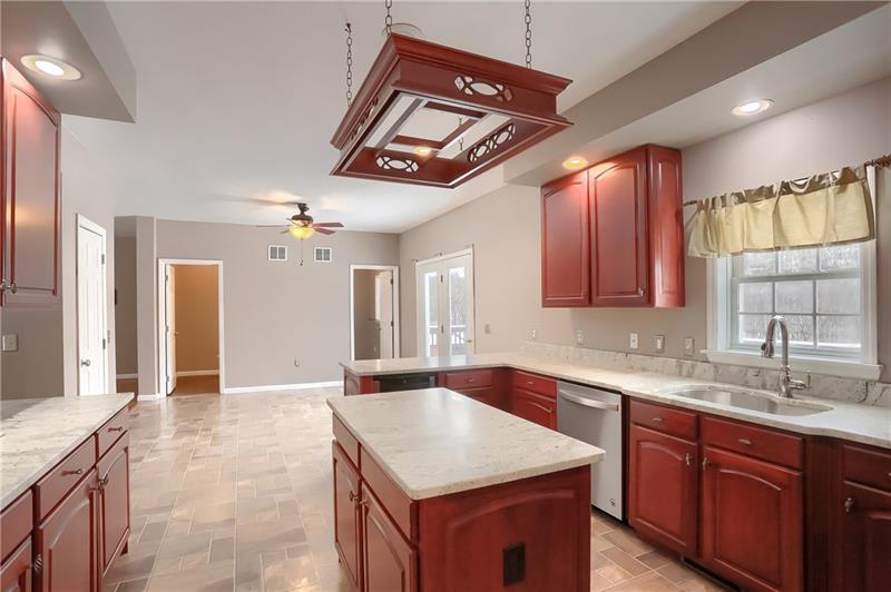 348 Dinnerbell Road Butler, PA 16002 - Photo 5 of 25 Kitchen and dining nook