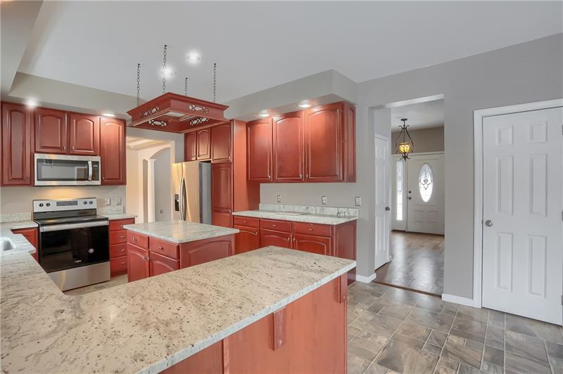 348 Dinnerbell Road Butler, PA 16002 - Photo 7 of 25