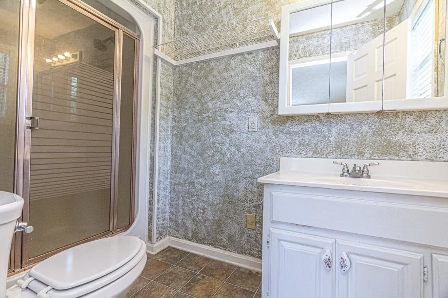 403 Gann Road Selmer, TN 38375 - Photo 11 of 16 Gallery Image 11