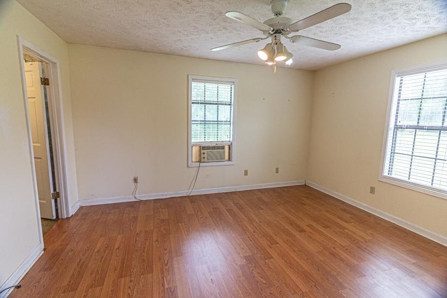 403 Gann Road Selmer, TN 38375 - Photo 10 of 16 Gallery Image 10