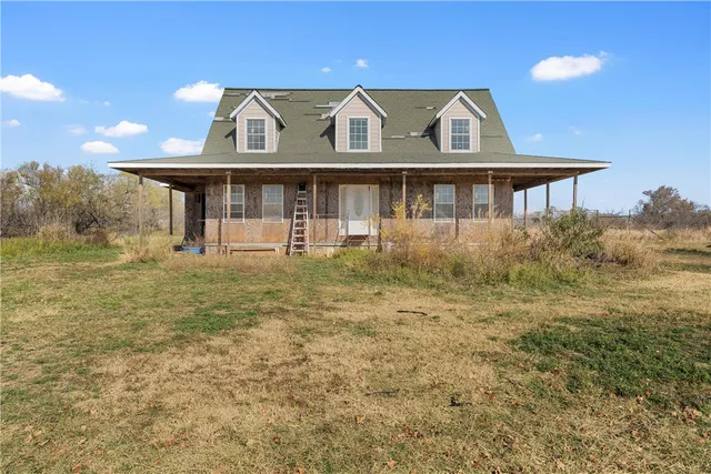 $305,000 | 234 Cr 475 Coleman Tx 76834, Coleman, TX 76834