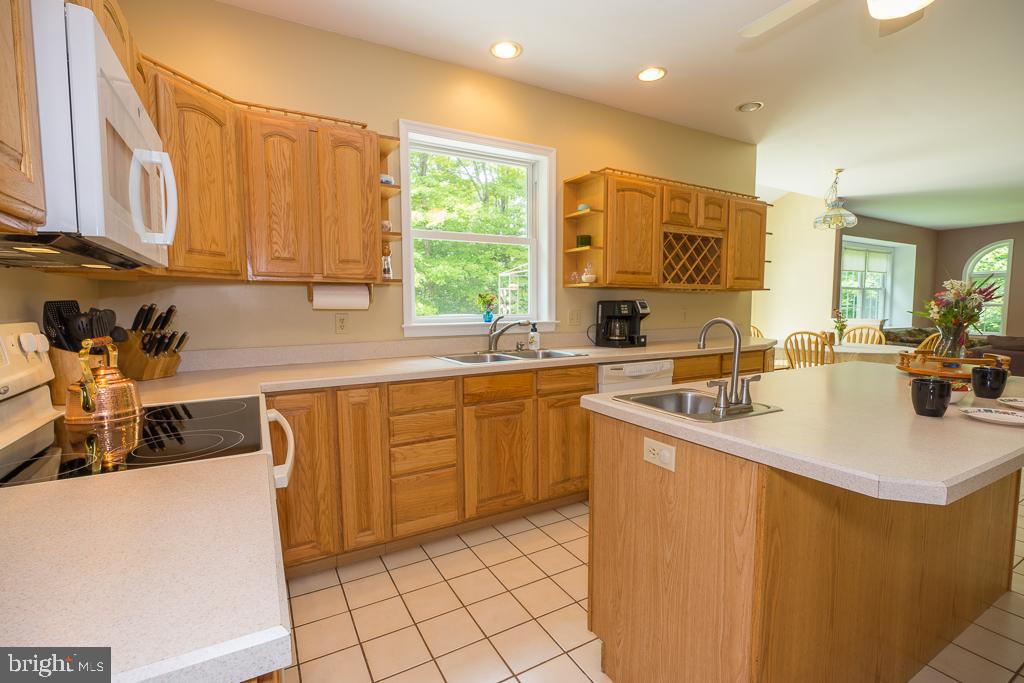 1485 Cobbler Road Quakertown, PA 18951 - Photo 15 of 57 Gallery Image 15