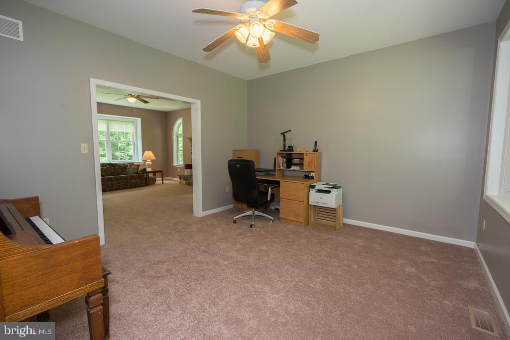 1485 Cobbler Road Quakertown, PA 18951 - Photo 21 of 57 Gallery Image 21