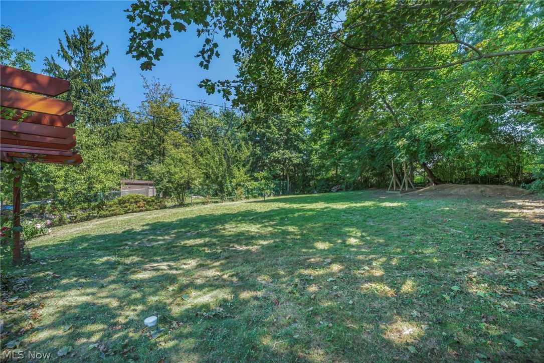 20860 Farnsleigh Road Shaker Heights, OH 44122 - Photo 44 of 46 Gallery Image 44