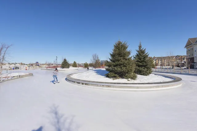 $369,000 | 8405 Norwood Lane North, Maple Grove, MN 55369