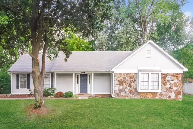 $1,605 | 6063 Colonyhill Drive, Bartlett, TN 38135