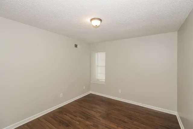 $1,605 | 6063 Colonyhill Drive, Bartlett, TN 38135