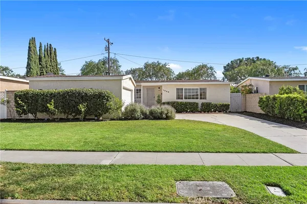 $850,000 | 1200 West Ash Avenue, Fullerton, CA 92833