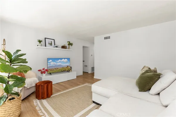 $850,000 | 1200 West Ash Avenue, Fullerton, CA 92833