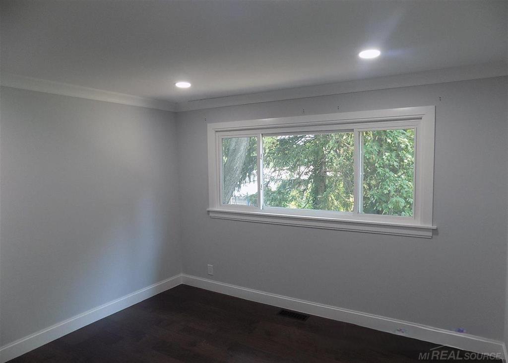 3350 North Adams Road Troy, MI 48084 - Photo 13 of 21 Gallery Image 13