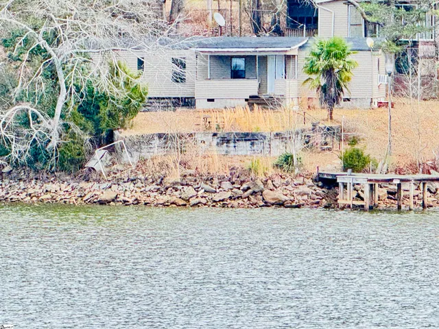 $270,000 | 1143 Jets Landing Road, Abbeville, SC 29620