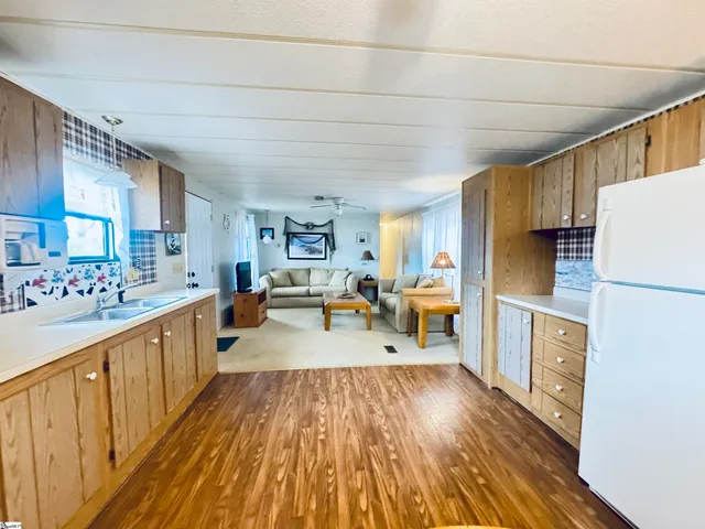 $270,000 | 1143 Jets Landing Road, Abbeville, SC 29620