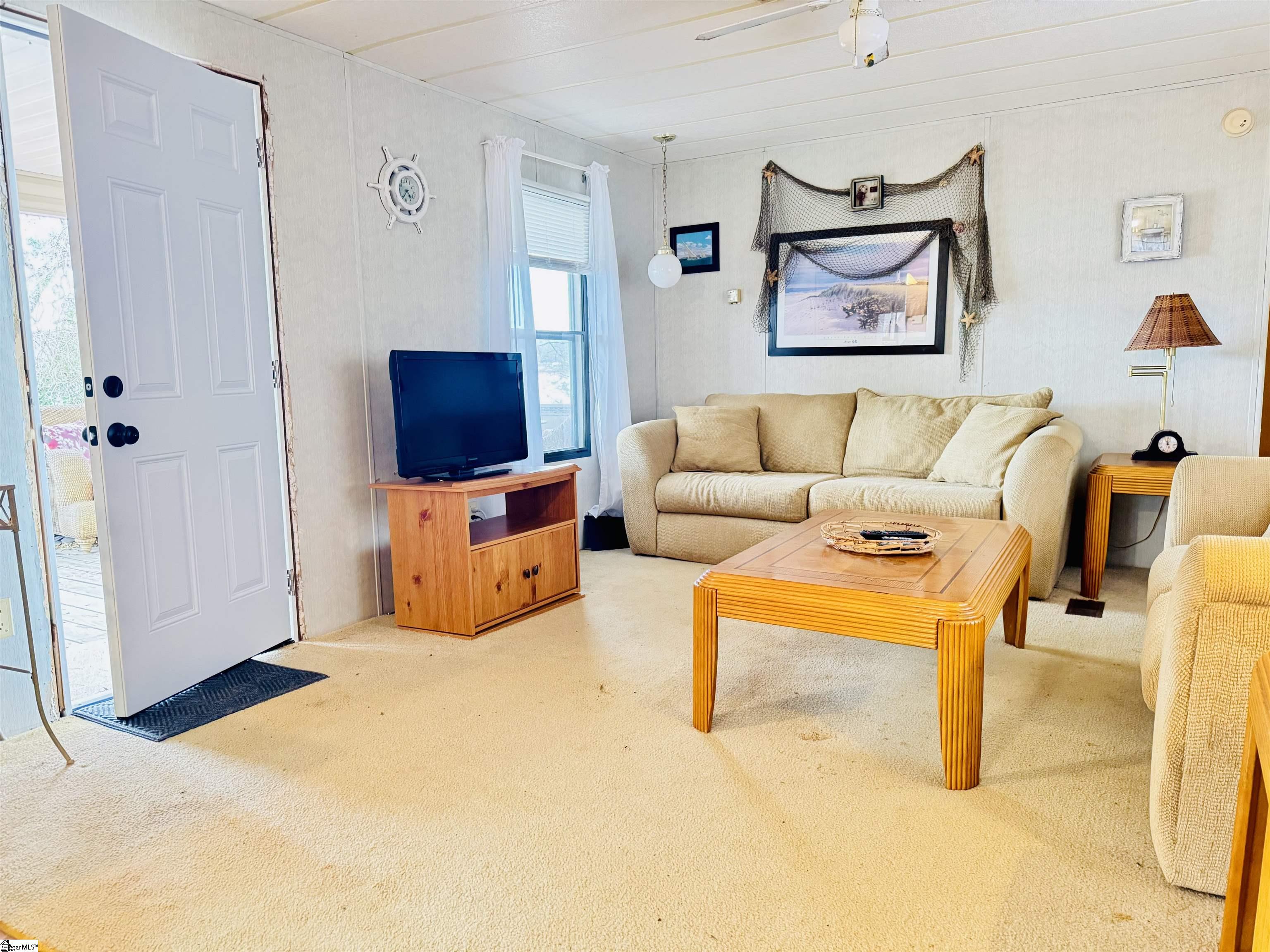 1143 Jets Landing Road Abbeville, SC 29620 - Photo 3 of 44