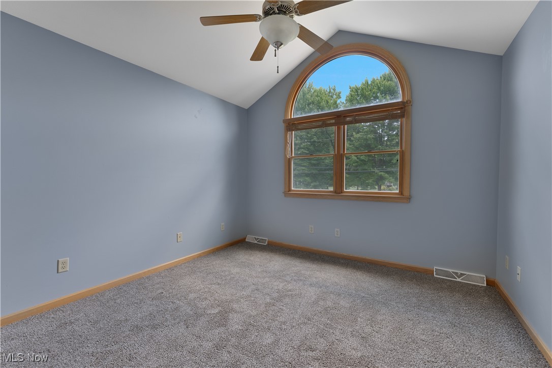 230 Clingan Road Struthers, OH 44471 - Photo 29 of 47 Gallery Image 29
