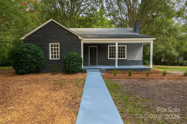 $224,999 | 2629 Dallas Stanley Highway, Stanley, NC 28164