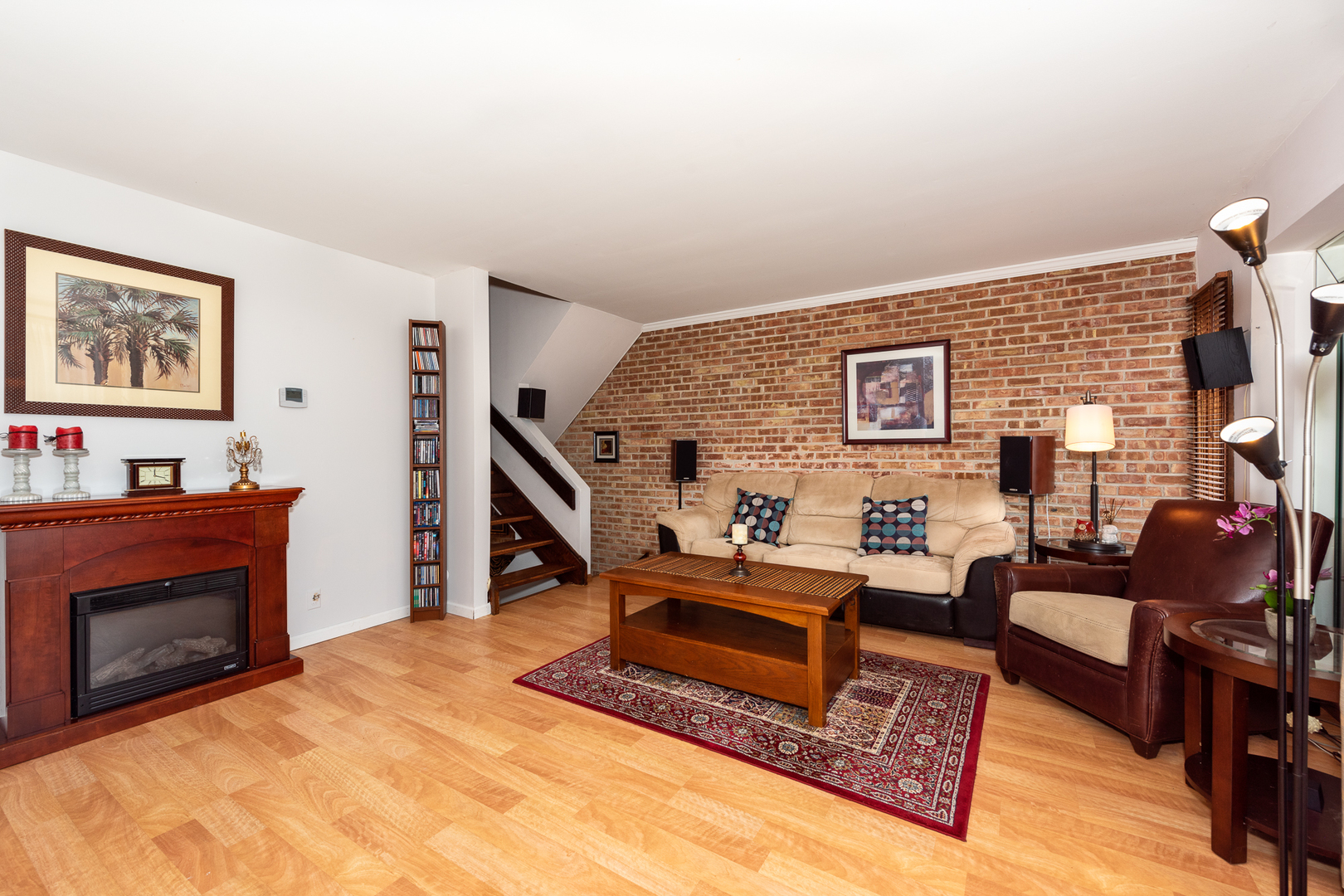 3717 Haas Avenue, Unit 3717 Riverside, IL 60546 - Photo 3 of 28