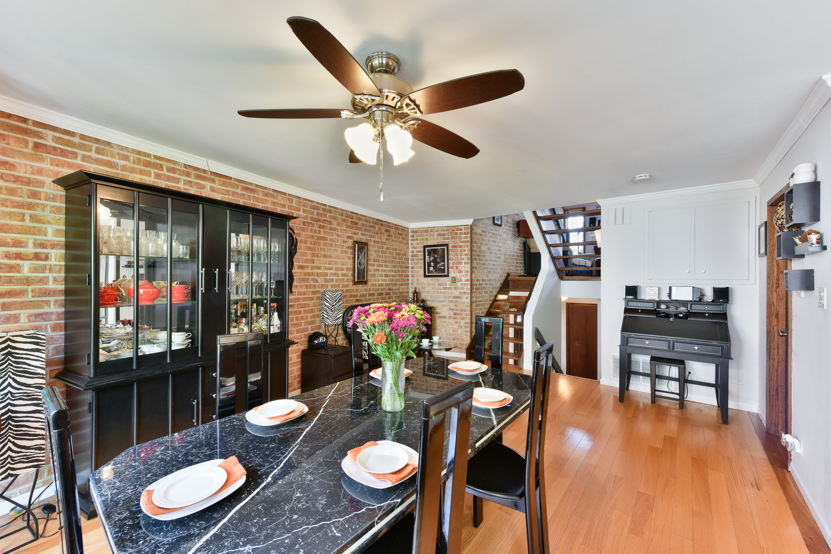 3717 Haas Avenue, Unit 3717 Riverside, IL 60546 - Photo 6 of 28
