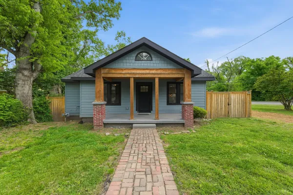 $3,950 | 1253 West Main Street, Franklin, TN 37064