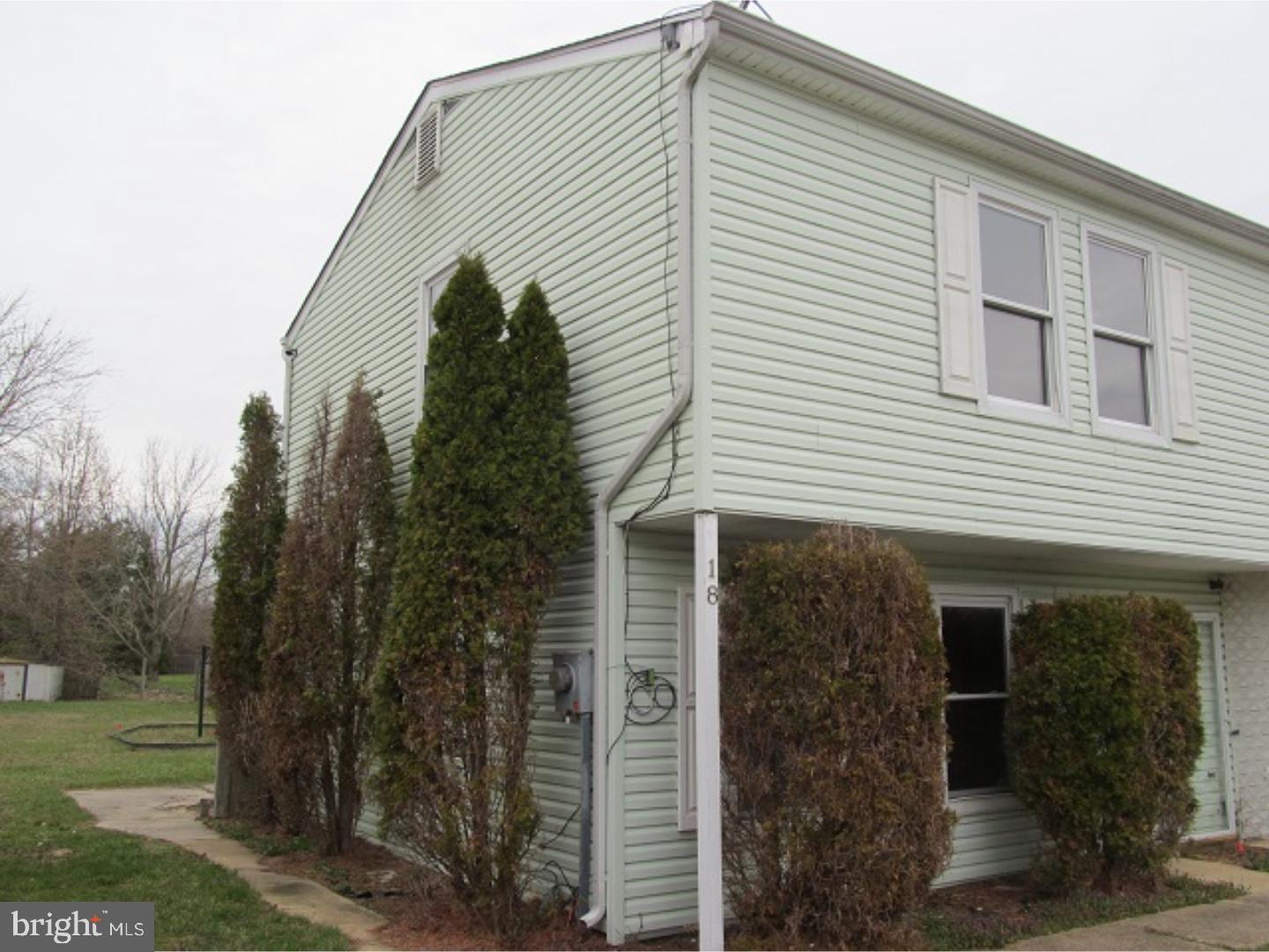 18 Farmhouse Road Sicklerville, NJ 08081 - Photo 3 of 20