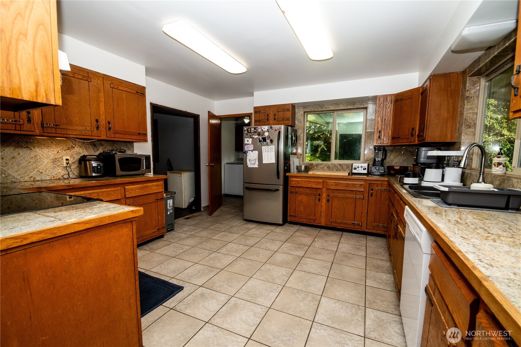 195 Walter Way Forks, WA 98331 - Photo 5 of 35 Gallery Image 5