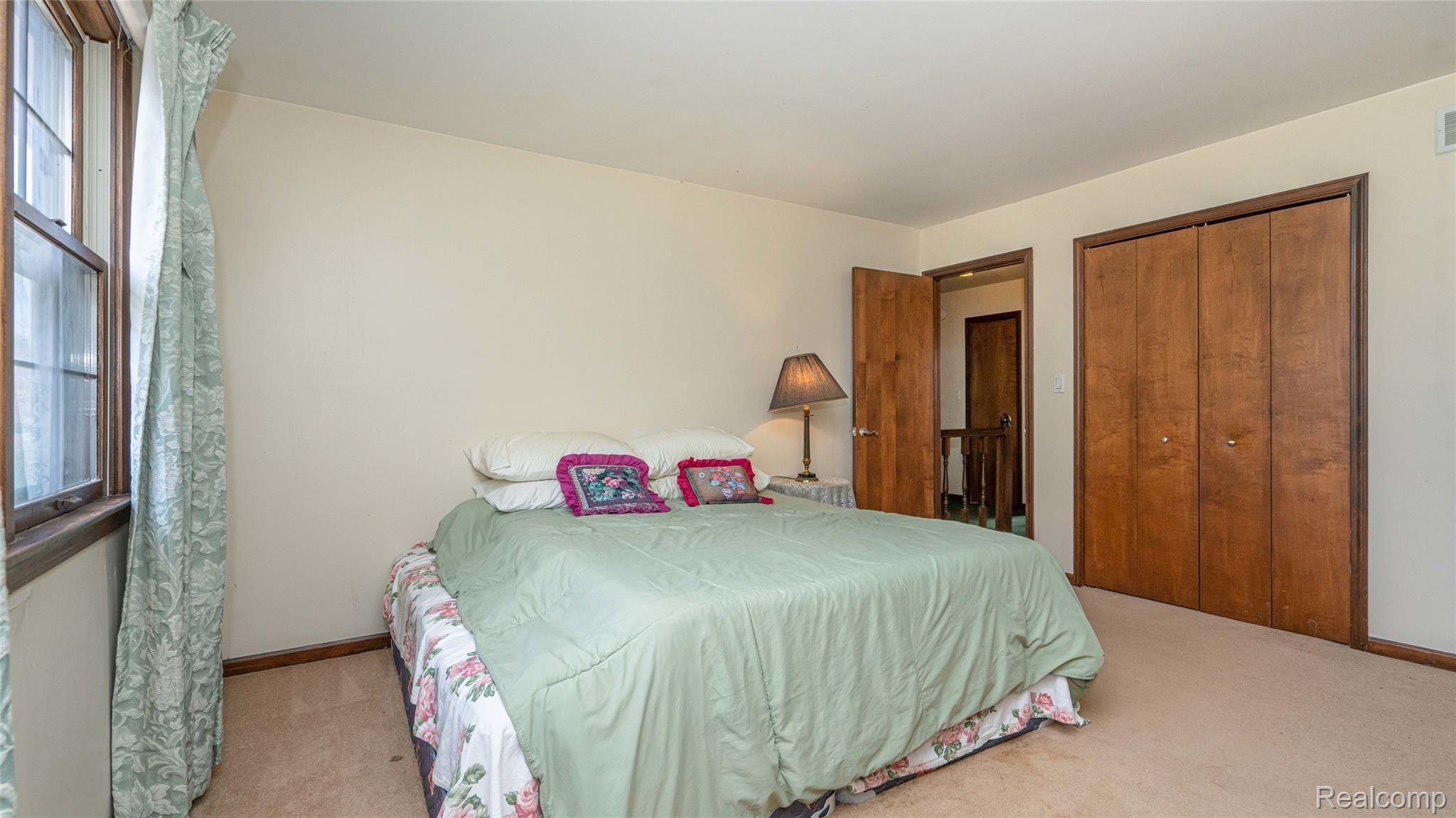 5330 Inverrary Lane Commerce Township, MI 48382 - Photo 50 of 76 Bedroom has large closet.