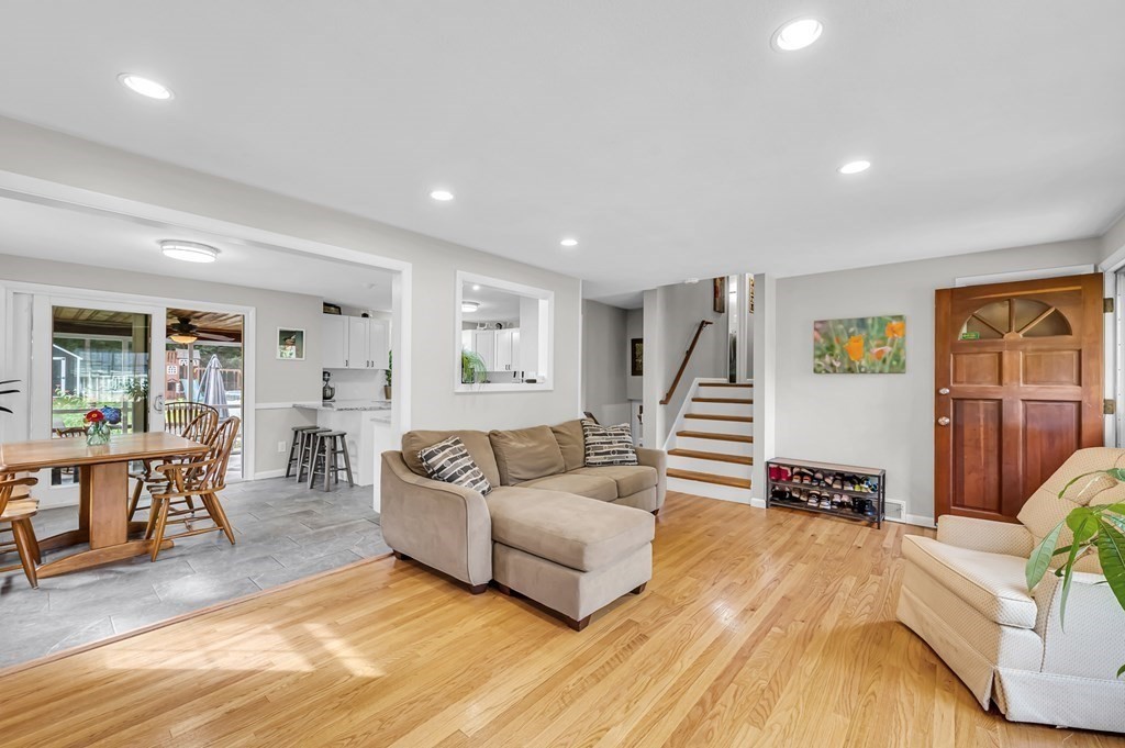 61 Birch Road Longmeadow, MA 01106 - Photo 11 of 42
