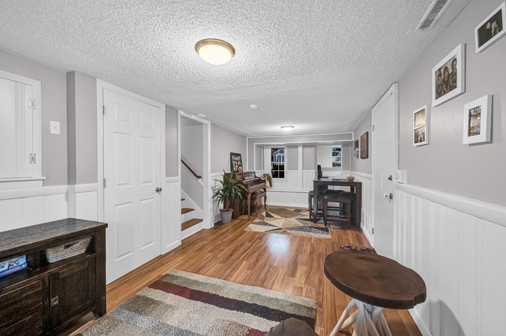 61 Birch Road Longmeadow, MA 01106 - Photo 23 of 42