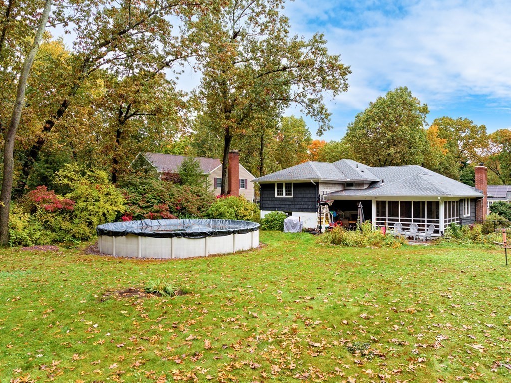 61 Birch Road Longmeadow, MA 01106 - Photo 4 of 42