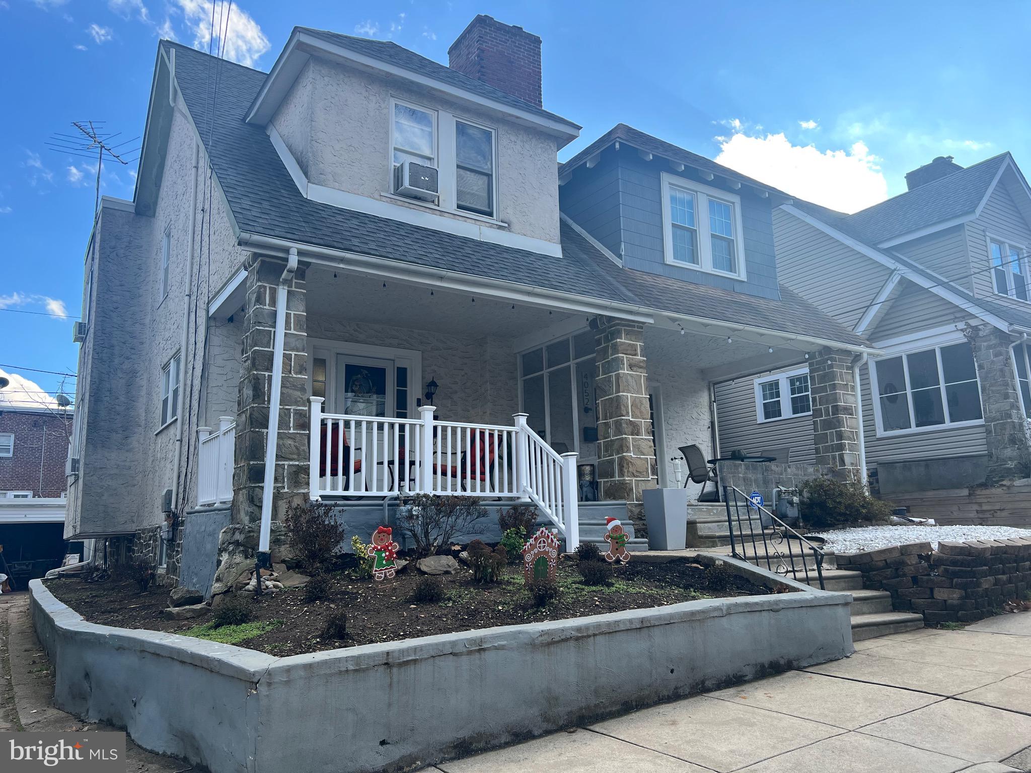 Front Lawn with Retaining Wall