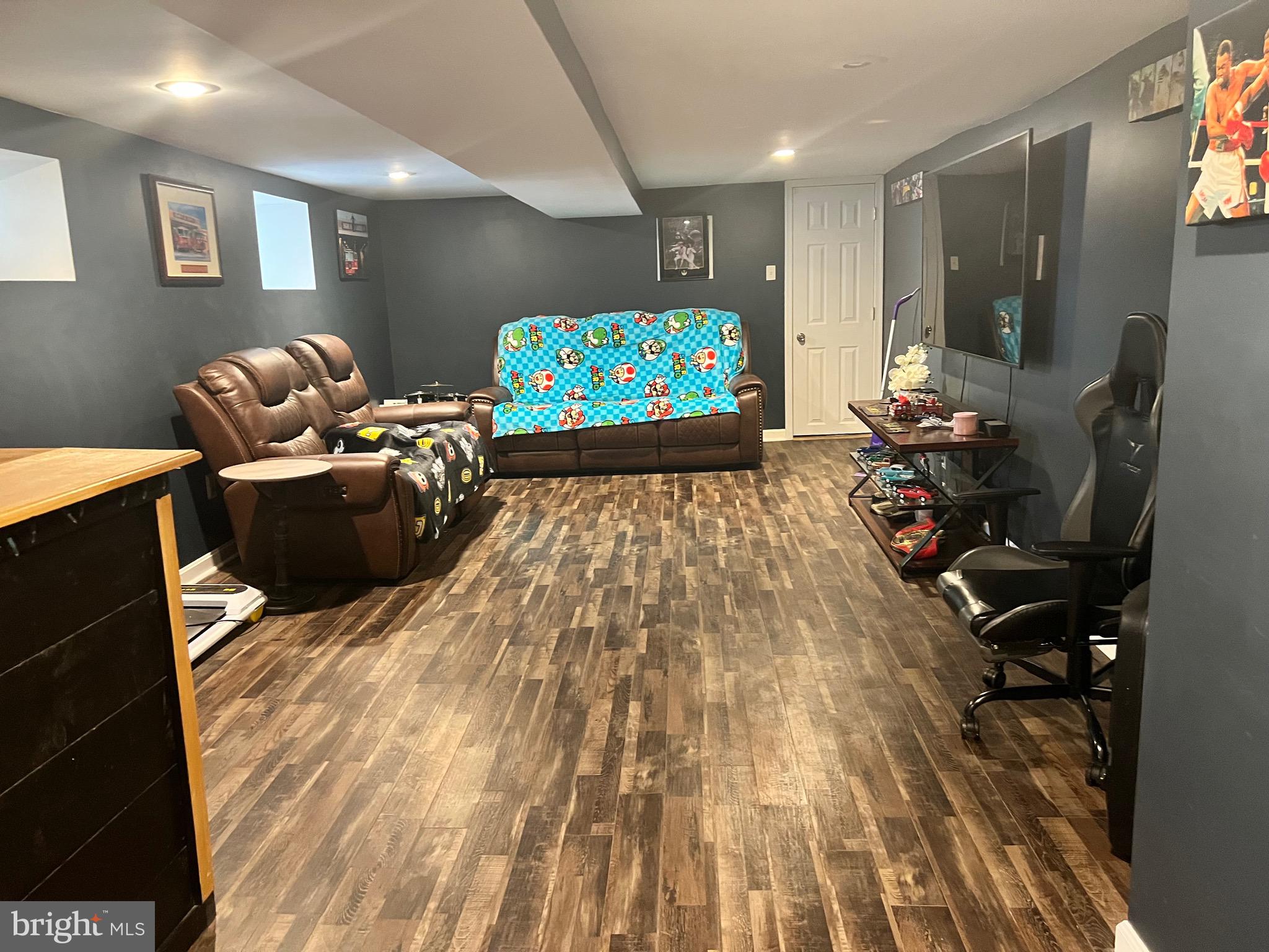 4050 Ellendale Road Drexel Hill, PA 19026 - Photo 46 of 53 Gorgeous LVP Flooring